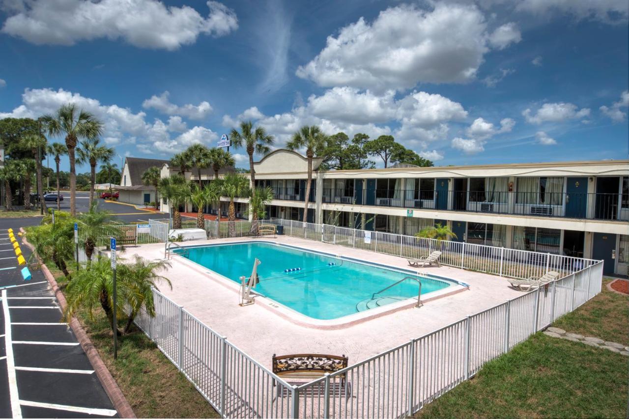 Bayside Inn Pinellas Park - Clearwater Eksteriør bilde