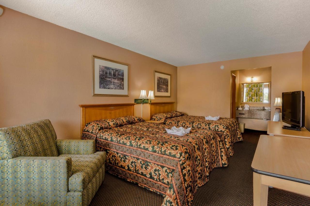 Bayside Inn Pinellas Park - Clearwater Eksteriør bilde