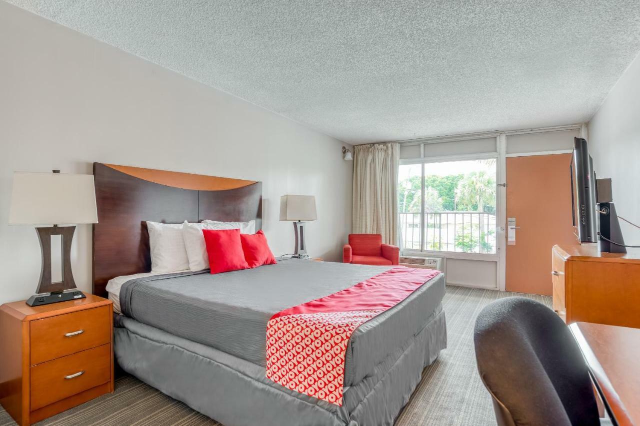 Bayside Inn Pinellas Park - Clearwater Eksteriør bilde