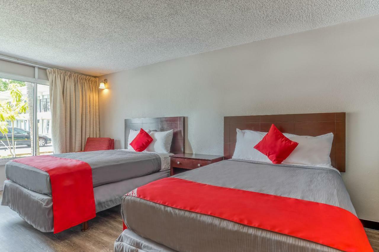 Bayside Inn Pinellas Park - Clearwater Eksteriør bilde