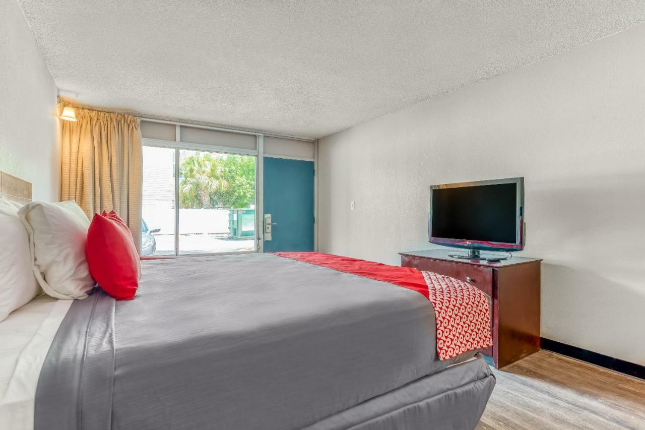 Bayside Inn Pinellas Park - Clearwater Eksteriør bilde