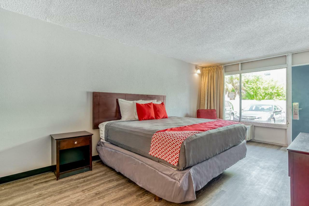 Bayside Inn Pinellas Park - Clearwater Eksteriør bilde